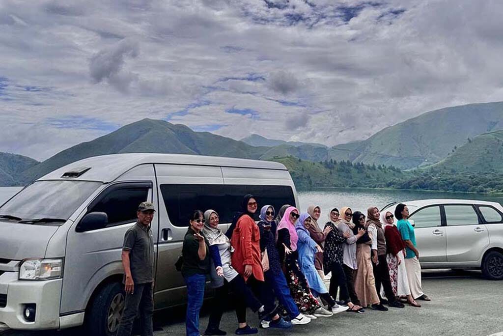 Sewa Hiace Batuceper